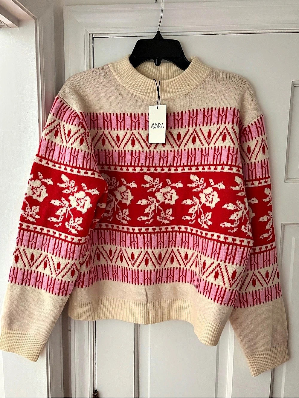 AVARA &merci & Red & Cream Geometric Sweater Size Medium NWT